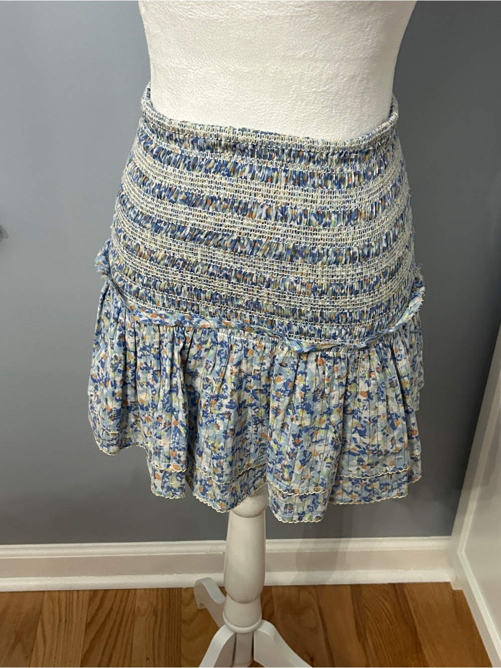 Poupette St Barth Smocked Mini Skirt Size M Blue Floral Tiered Cotton Resort